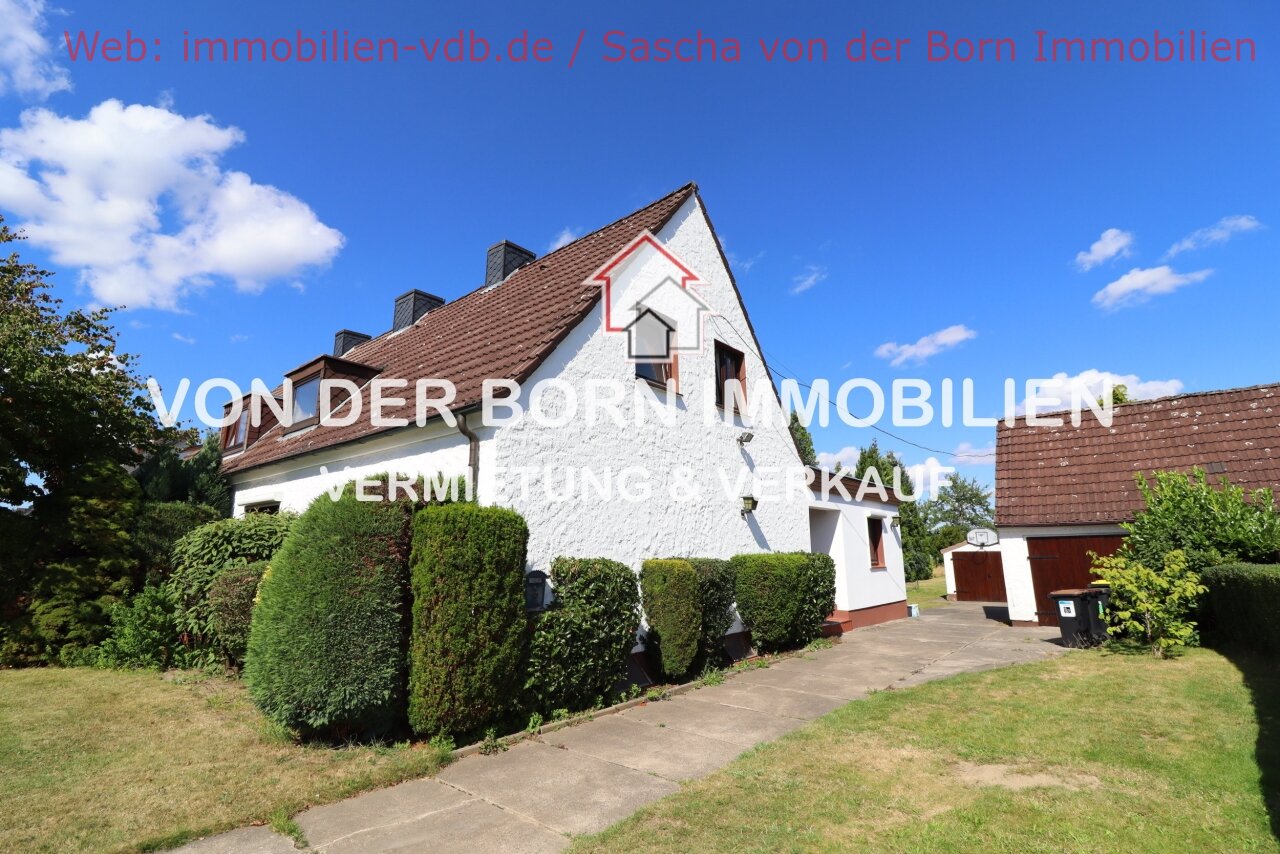 Barsbüttel: VERKAUFT: Doppelhaushälfte in familienfreundlicher Lage (Grundstück ca.402 m²) inkl. einem weiteren Grundstück  (ca. 600 m²) / Gesamt:ca. 1002 m²  Barsbüttel: VERKAUFT: Doppelhaushälfte in familienfreundlicher Lage (Grundstück ca.402 m²) inkl. einem weiteren Grundstück  (ca. 600 m²) / Gesamt:ca. 1002 m²