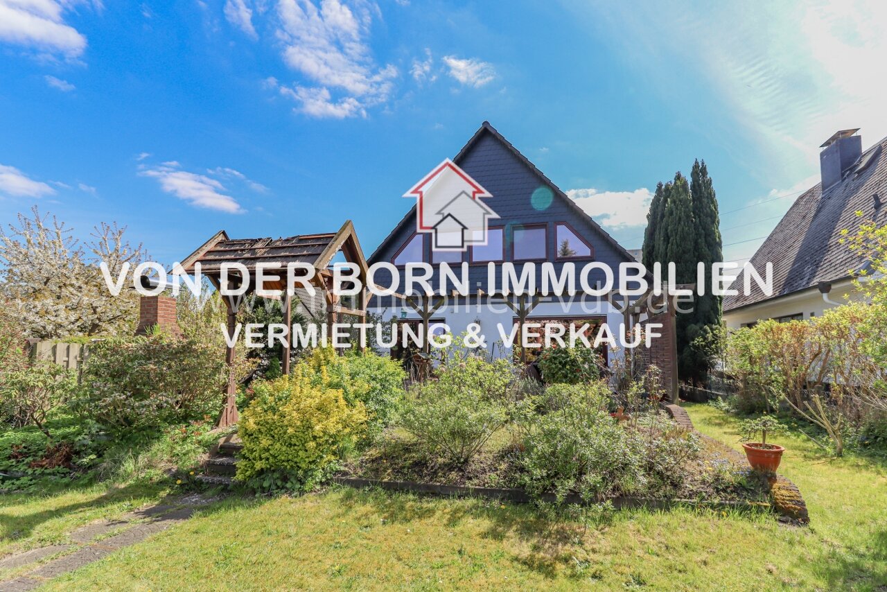 Hamburg: VERKAUFT: Einfamilienhaus mit Vollkeller und Garage auf großzügigem Grundstück / Zentrale Lage / Modernisierung oder Neubebauung mit EFH/DH Hamburg: VERKAUFT: Einfamilienhaus mit Vollkeller und Garage auf großzügigem Grundstück / Zentrale Lage / Modernisierung oder Neubebauung mit EFH/DH